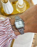 Relógio Feminino Quadrado Analógico Pequeno