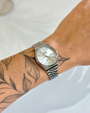 Relógio Feminino Redondo Casio Prata 30mm