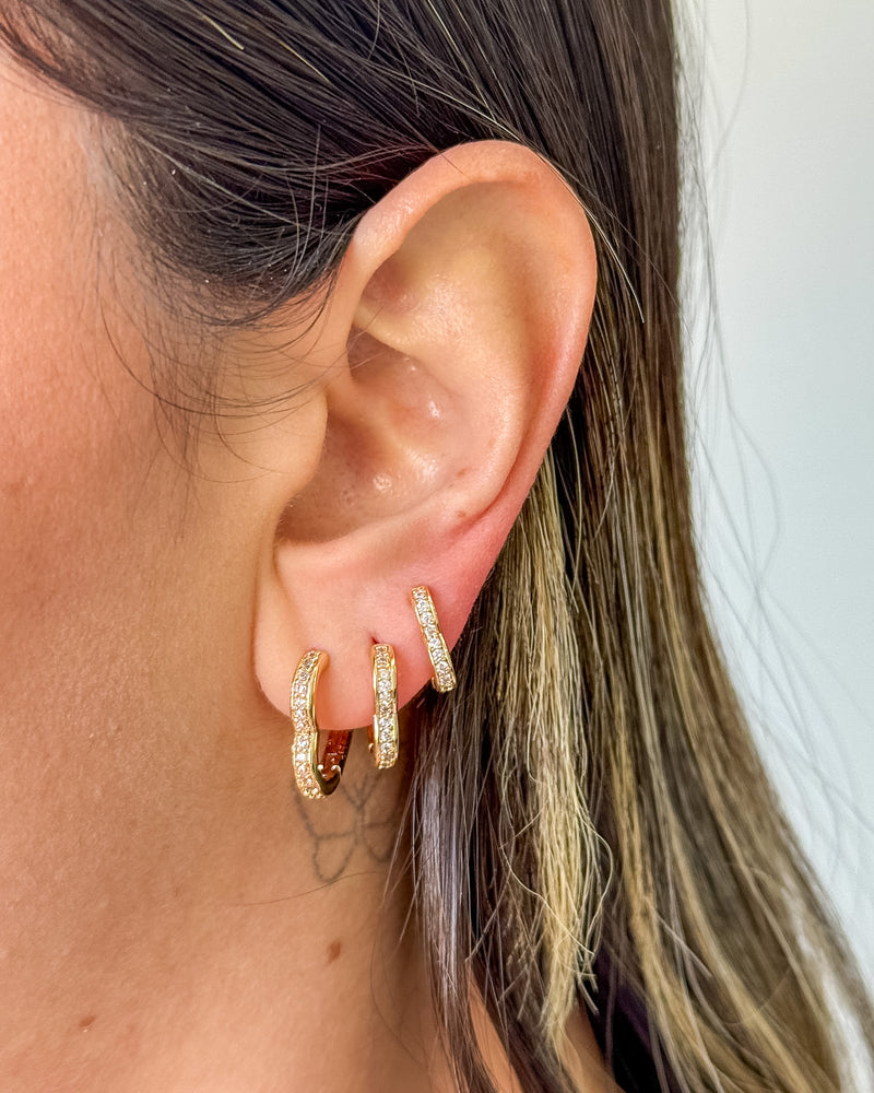 Trio de Brincos Coração Cravejado - Semijoia Folheada a Ouro 18k