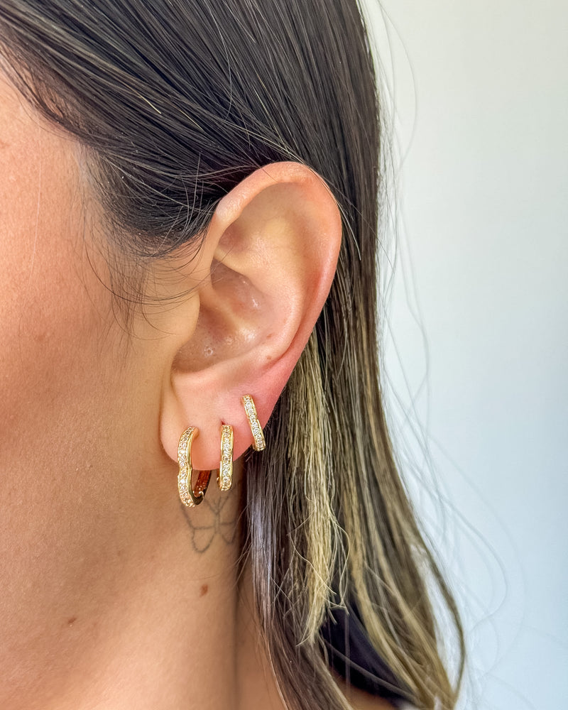 Trio de Brincos Coração Cravejado - Semijoia Folheada a Ouro 18k