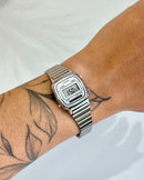 Relógio Feminino Digital Mini Casio Prata 23mm