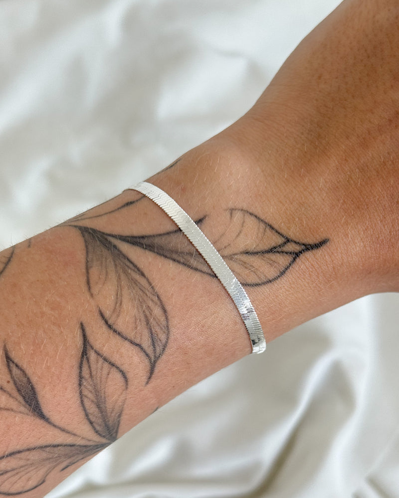 Pulseira Fita Laminada - Semijoia Folheada a Prata