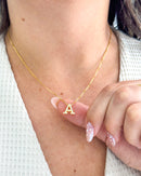 Colar Letra Inicial Cravejado - Semijoia Folheada a Ouro 18k