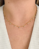 Colar Choker Pingentes Zircônia Pendurados - Semijoia Folheada a Ouro 18k