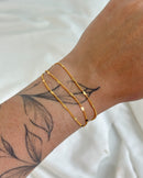 Pulseira Fio Triplo Coração Chapeado - Semijoia Folheada a Ouro 18k