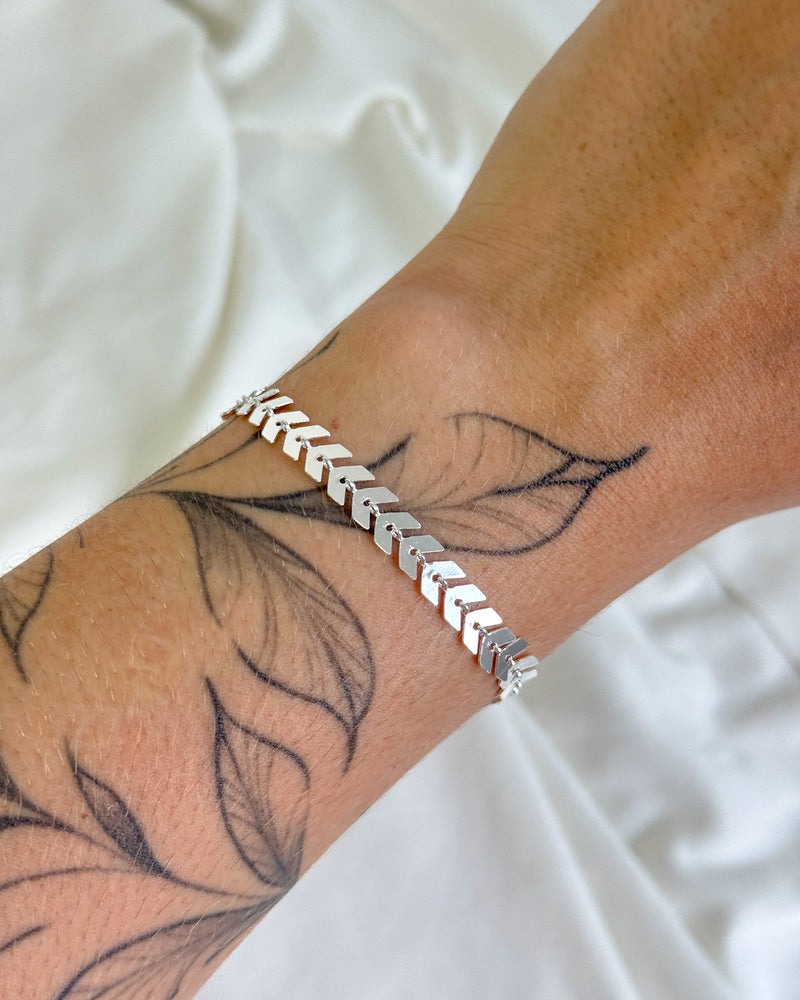 Pulseira Raminhos - Semijoia Banhado a Prata