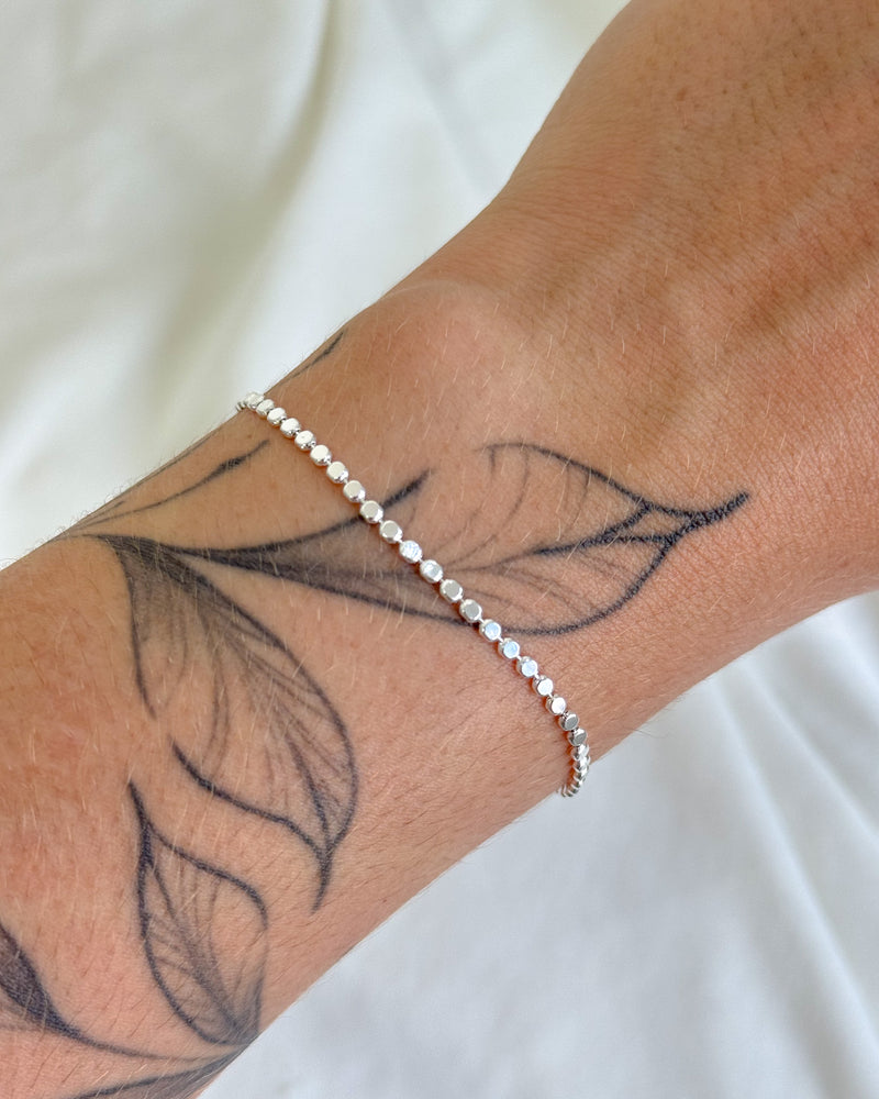 Pulseira Medalhinhas - Semijoia Banhado a Prata