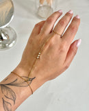 Pulseira Hand Chain Zircônia - Semijoia Aço Inox Ouro