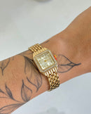 Relógio Feminino Quadrado Square Dourado 21mm