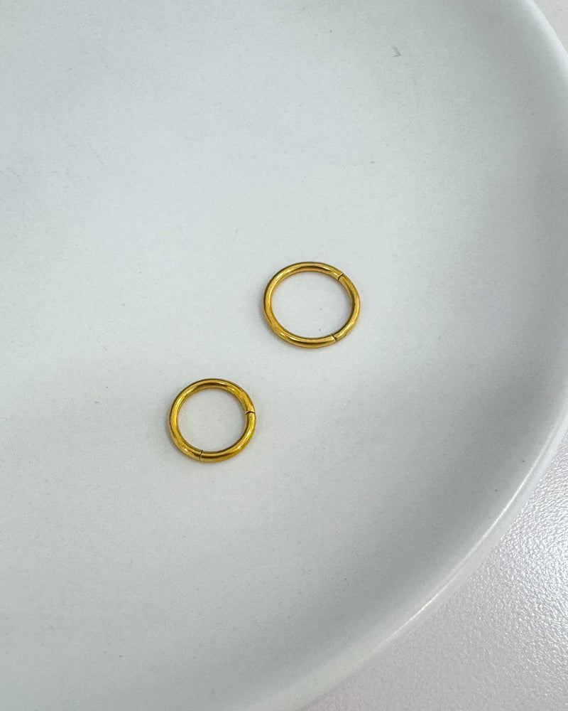 Piercing Conch Helix Argola Lisa Aço Cirúrgico Ouro 18k