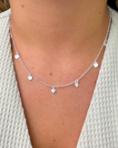 Colar Choker Corações Pendurados - Semijoia Banhado a Prata