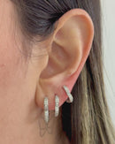 Trio de Brincos Coração Cravejado - Semijoia Folheada em Prata