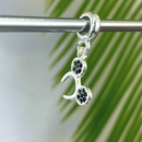 Berloque Pendurado Tiara Mickey com Strass - Prata - Áurea Acessórios