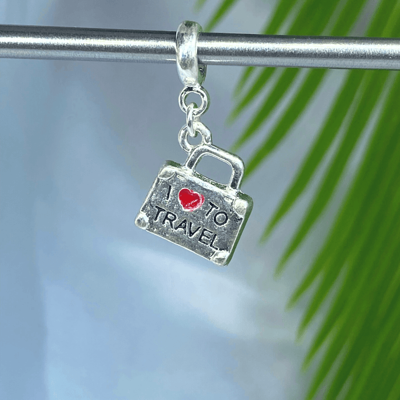 Berloque Pendurado Mala I Love Travel - Prata - Áurea Acessórios