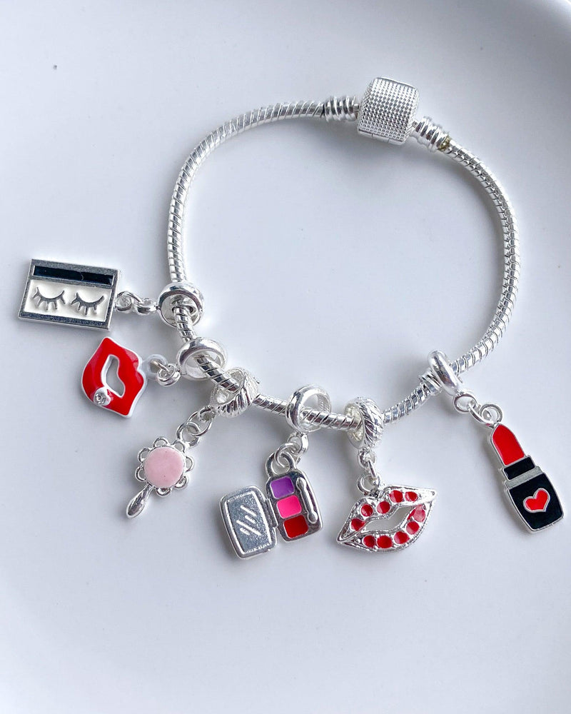 Berloque Pendurado Boca Vermelha - Prata - Áurea Acessórios