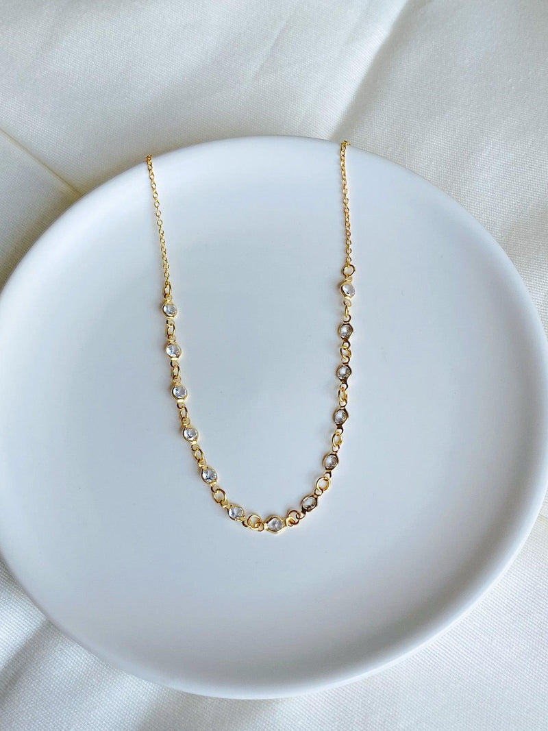 Choker Ponto de Zircônia - Dourado - Áurea Acessórios