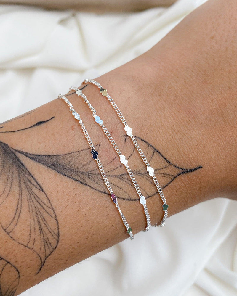 Pulseira Fio Triplo Coração Chapeado - Prata - Áurea Acessórios